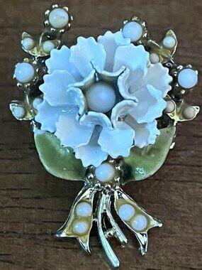 Vintage Floral Brooch Pin White Enamel Flowers Green Leaves Gold Tone Finish